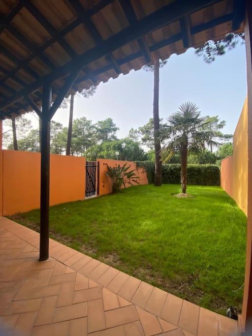 Charmoso Apartamento Na Herdade Da Aroeira Aroeira  ภายนอก รูปภาพ